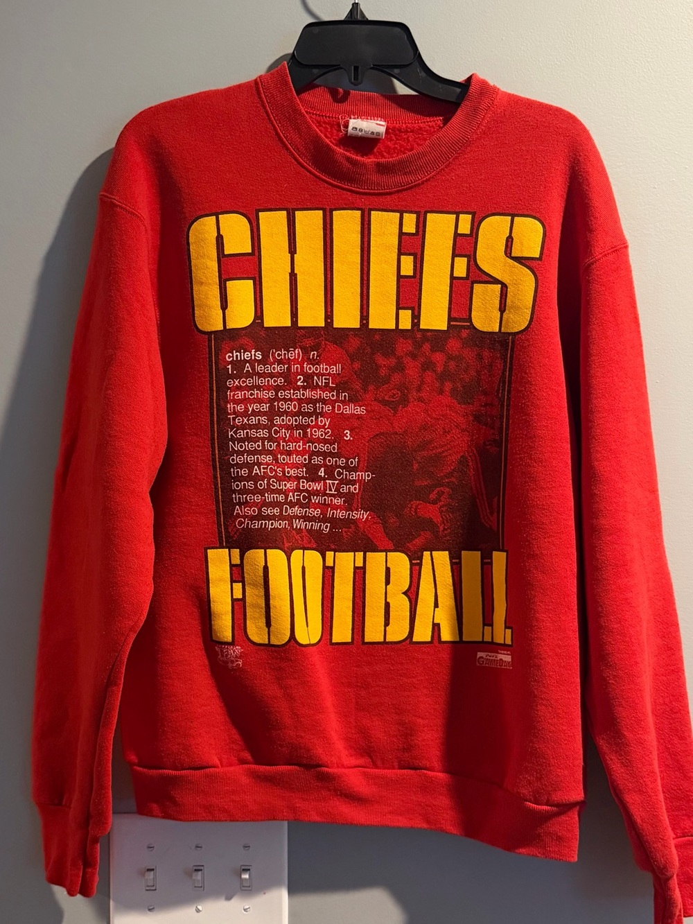 VTG 90s Kansas City Chiefs Crewneck Sweatshirt L Fruit of the Loom 1992 USA.